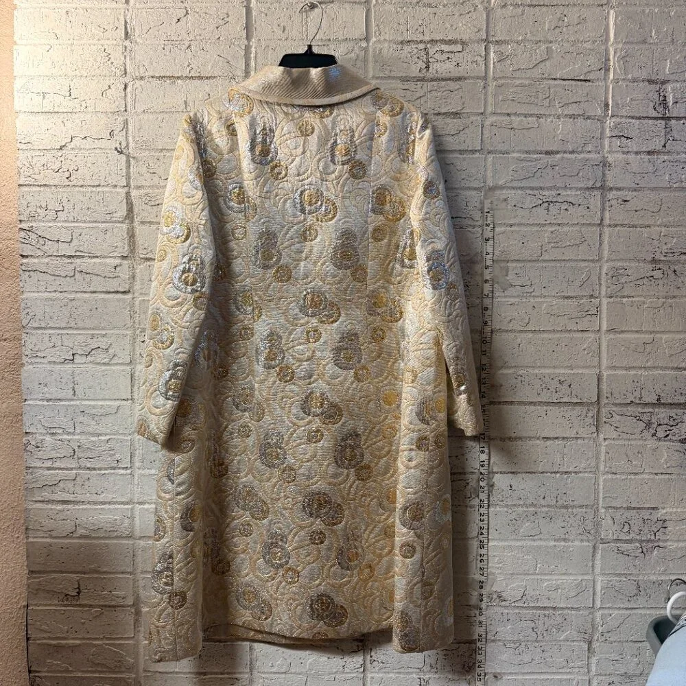 Royal India Tailors Metallic Gold & Silver Brocade Coat β Vintage Mod Glam β - Picture 7 of 11